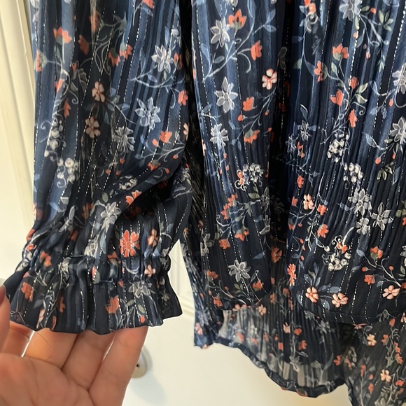 Current Air Los Angeles size XS long sleeve floral print top - Picture 4 of 5